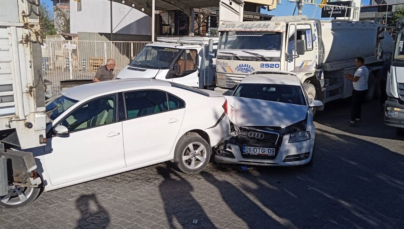 adiyamanda zincirleme kaza qEc8LbQ4