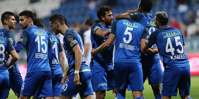 bal ligi ekibi super lig takimini kupadan eledi NT4IAJy6.jpg