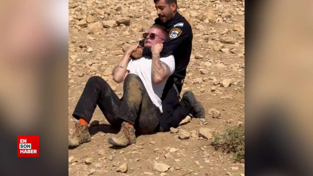israil polisi filistin yanlisi eylemde bulunan israilli aktivisti darbetti vcqwdpce