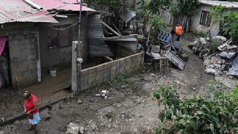 meksikada sel felaketi 76 olu 7s6Pnrxr.jpg