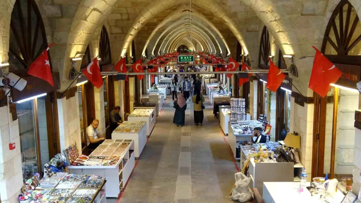 zincirli bedesten yeniden acildi 6YTAcYFO.jpg