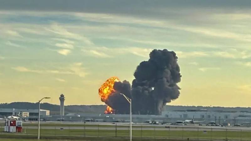 abdde 12 kisinin oldugu ucak faciasinda kara kutu bulundu 16 kisi h l kayip YzZzCmGz.jpg