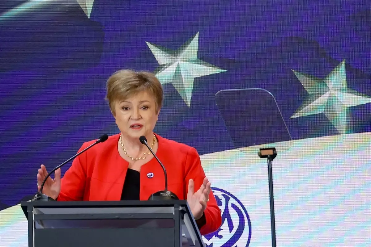 bulgaristan avroya geciste yalniz degil S67sIRO2.jpg