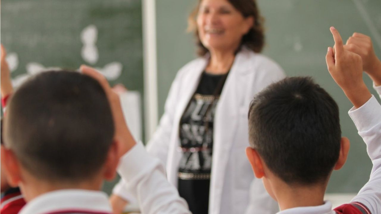 ilk mola bu cuma mi ara tatil ne zaman hangi tarihte basliyor DwmUtuHC.jpg