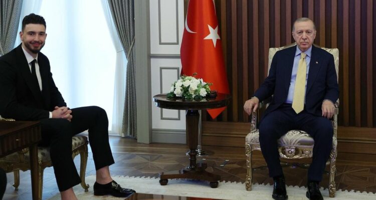 Cumhurbaşkanı Erdoğan, NBA Yıldızı Alperen Şengün ile Bir Araya Geldi
