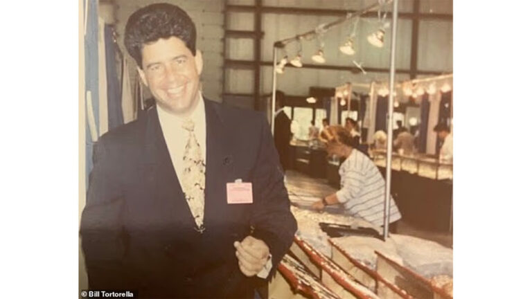 olume-gidip-gelen-adamin-urkutucu-gelecek-kehaneti-HZrO8SQp
